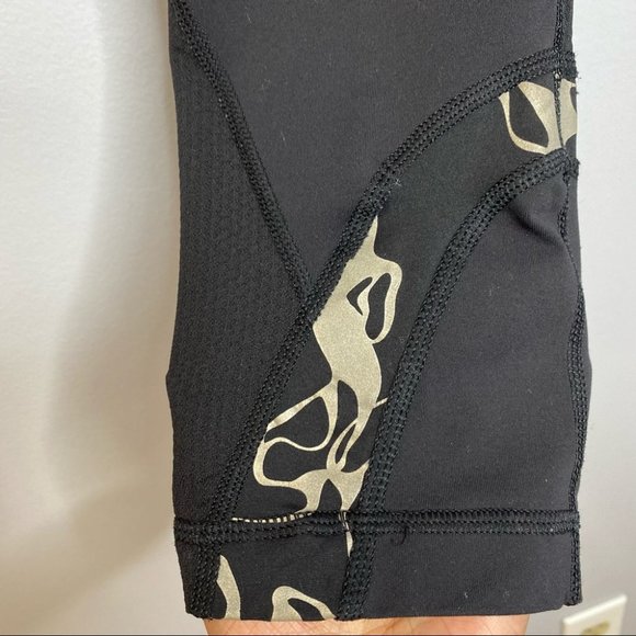 Lululemon Run Inspire Crop II Black Legging - Picture 7 of 13
